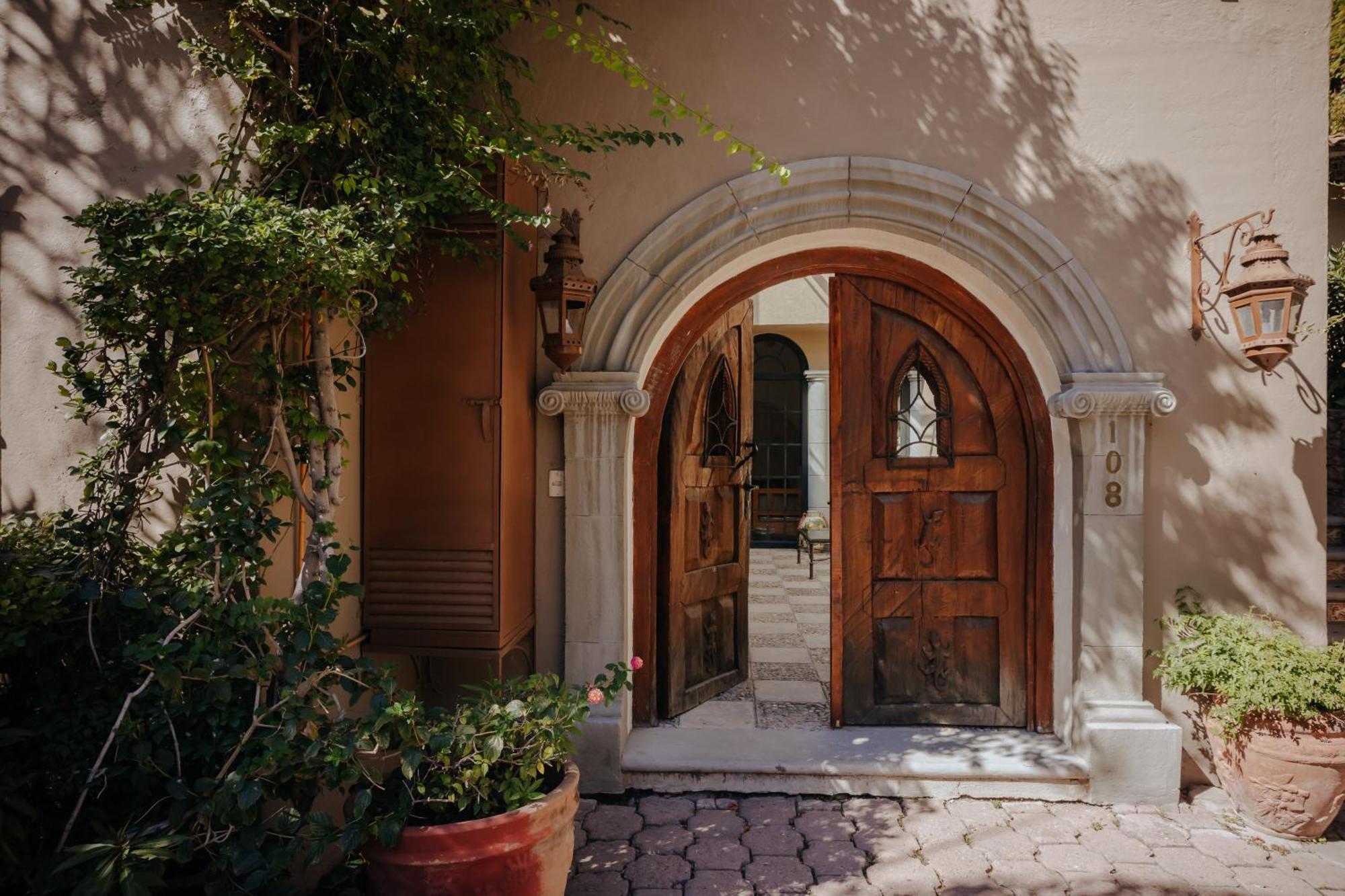לינה וארוחת בוקר סאן מיגל דה אלנדה Casa Liza מראה חיצוני תמונה