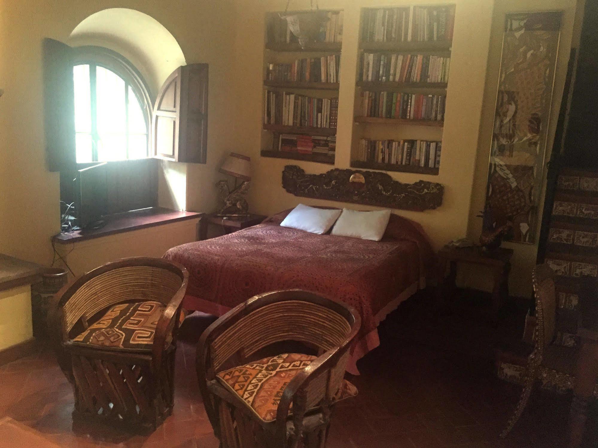 לינה וארוחת בוקר סאן מיגל דה אלנדה Casa Liza מראה חיצוני תמונה
